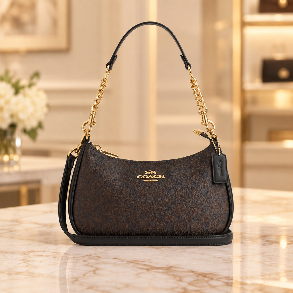 Coach Teri Shoulder Bag in Signature Canvas CV933