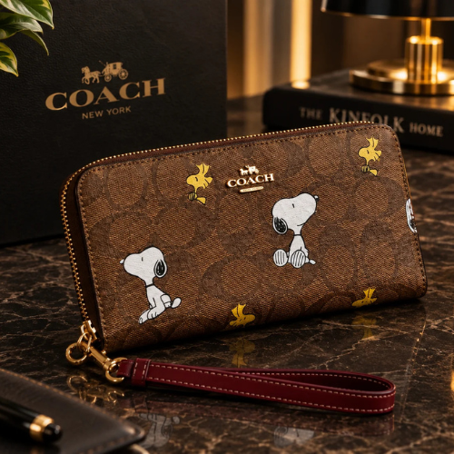 COACH x PEANUTS Long Zip around Wallet Snoopy Woodstock Khaki Signature CE705