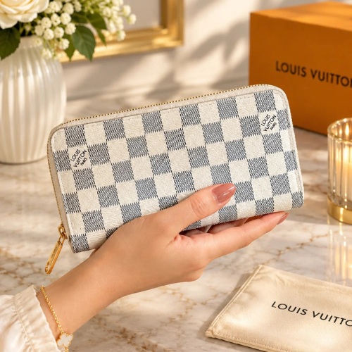 Louis Vuitton Damier Azur Zippy Long Wallet N60019