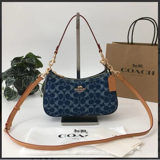 COACH CAF82 Teri Shoulder Bag Signature Denim Blue Vachetta Leather Outlet