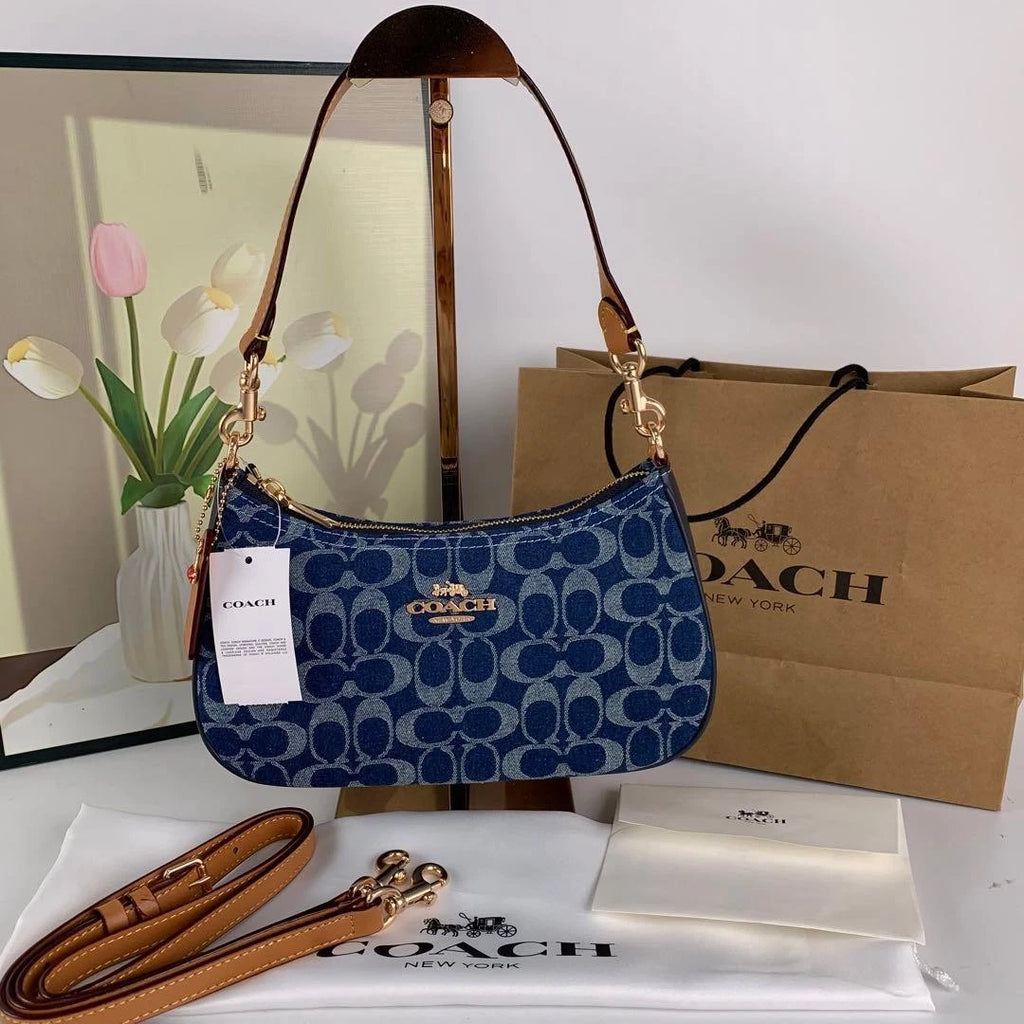 Coach CAF82 Denim/Natural Teri Shoulder Signature Denim Outlet