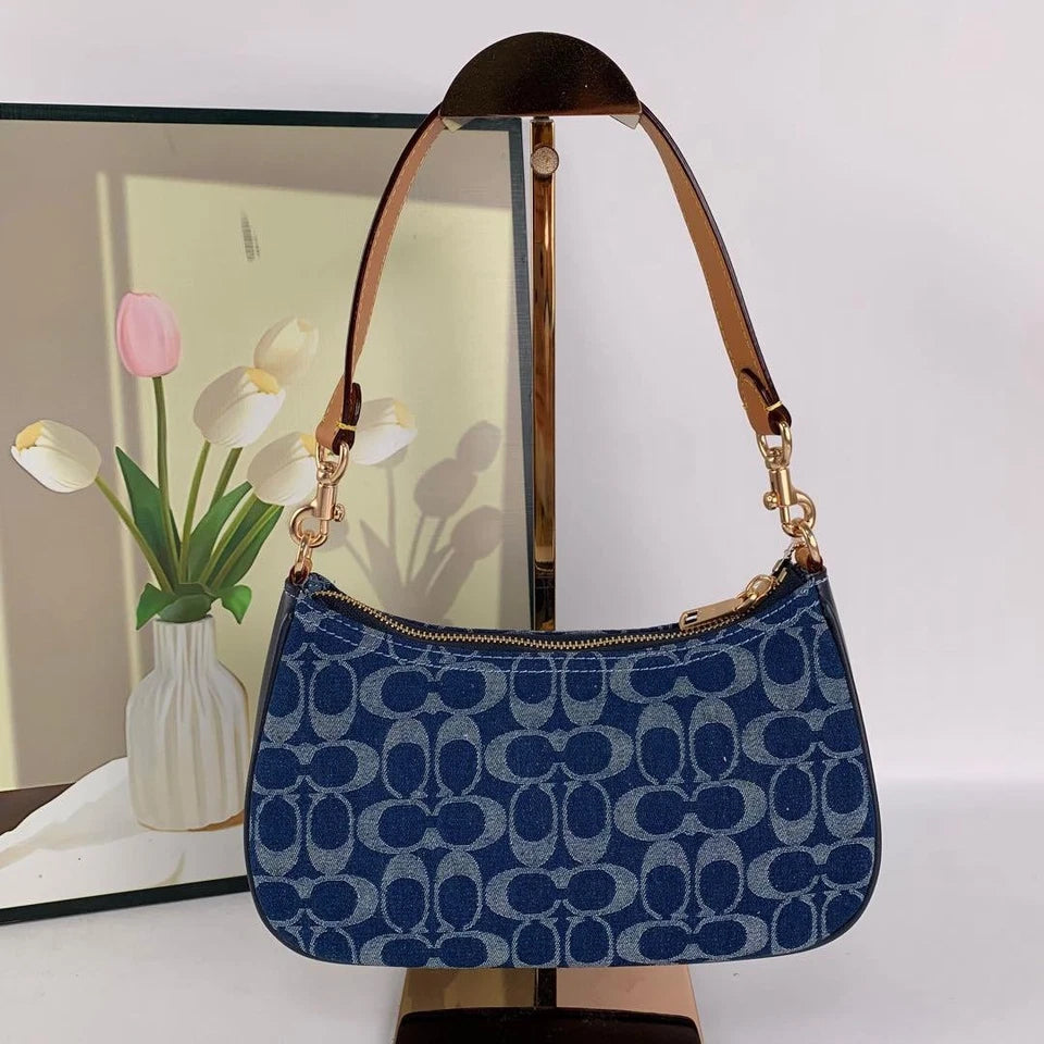 Coach CAF82 Denim/Natural Teri Shoulder Signature Denim Outlet