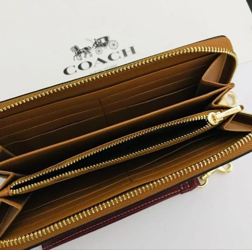 Coach F53834 Long Zip Around Wallet Signature Leather Black Japan New outlet