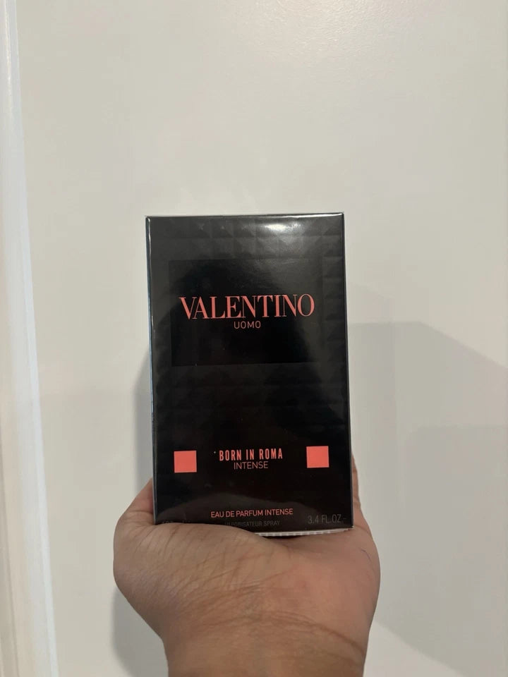 Valentino Born in Roma Intense Eau de Parfum Intense Spray 3.4 fl oz